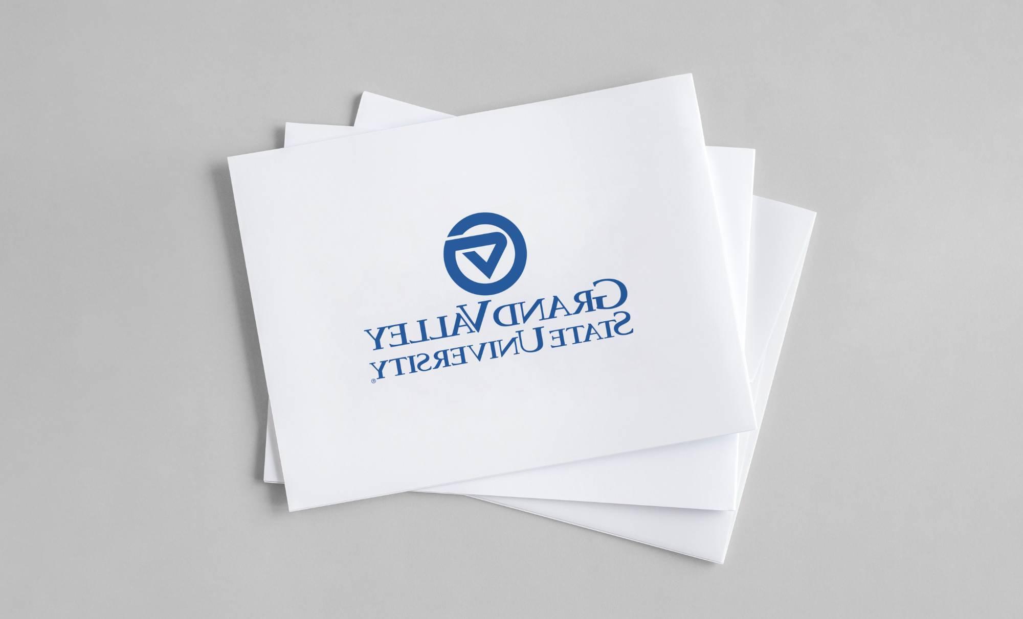 GVSU标志卡片和空白信封